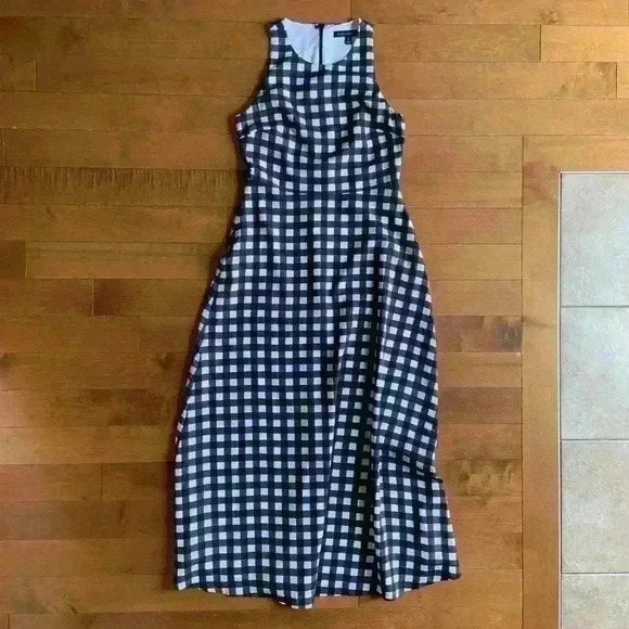 Banana Republic | Black and white long gingham maxi dress size 2P  like new - Picture 1 of 3